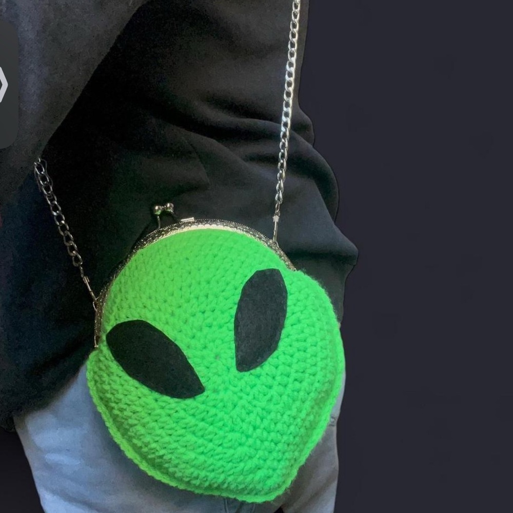 Handmade Crochet Neon Alien Purse - Picture 2 of 4